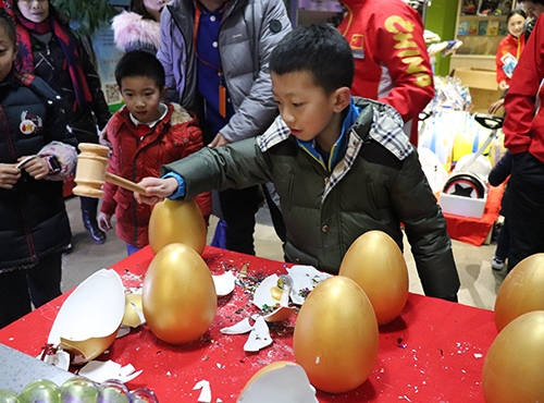 乒乓球培训俱乐部圣诞节活动